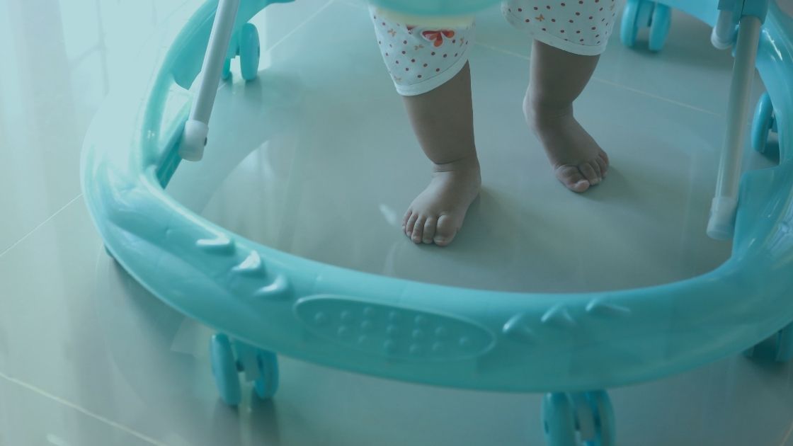 You are currently viewing When Can I Use a Baby Walker